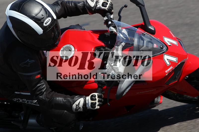 Archiv-2022/50 09.08.2022 MSS und TÖFF Track Day ADR/Gruppe blau/11